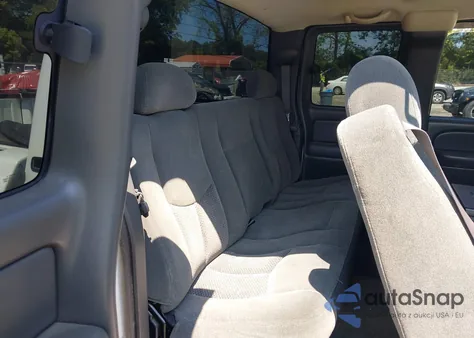 2004 Chevrolet Silverado 1500 Ls из США, поврежденный, VIN 2GCEC19V841115473